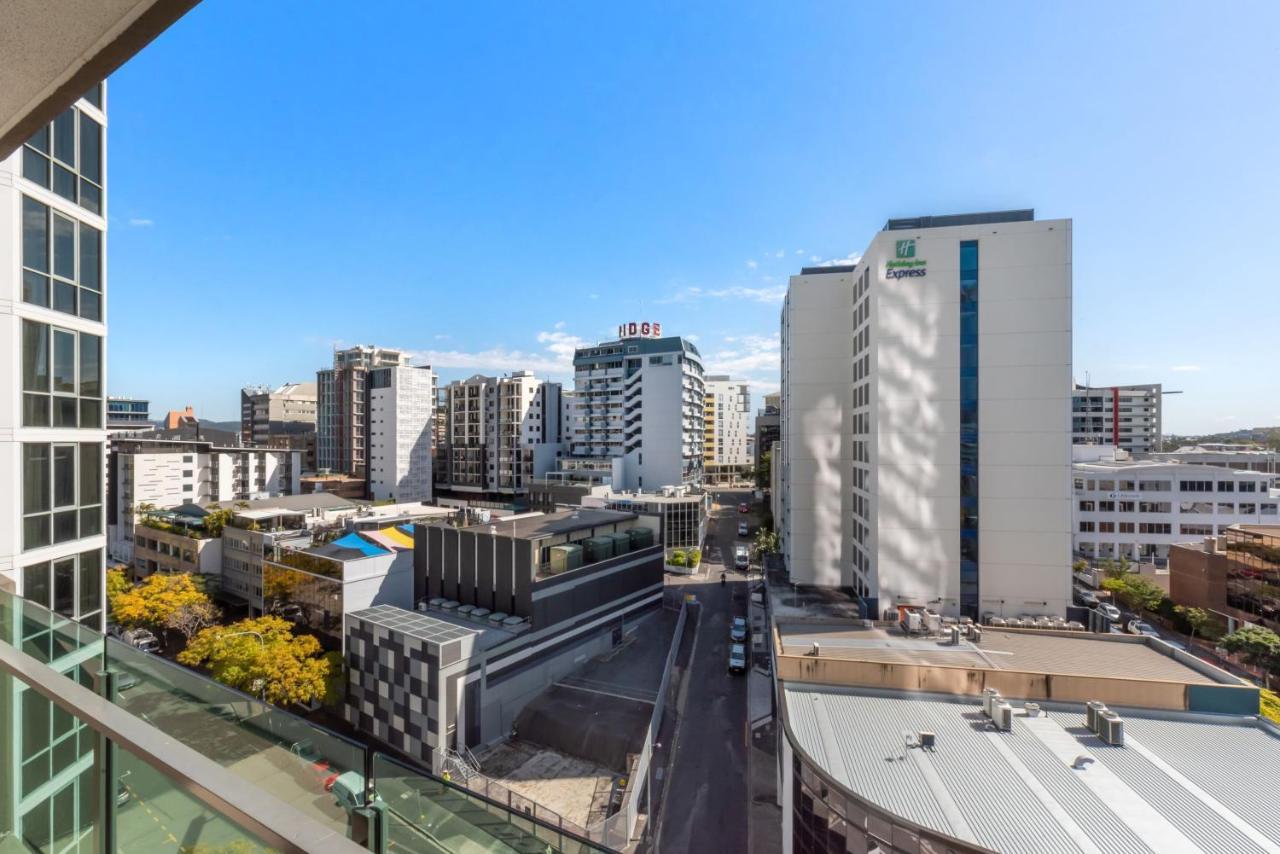 Quattro On Astor Aparthotel Brisbane Exterior foto